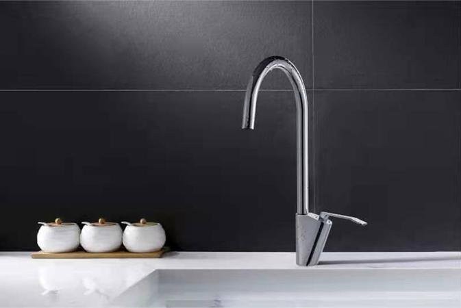 Смеситель для кухни Fashun A4158