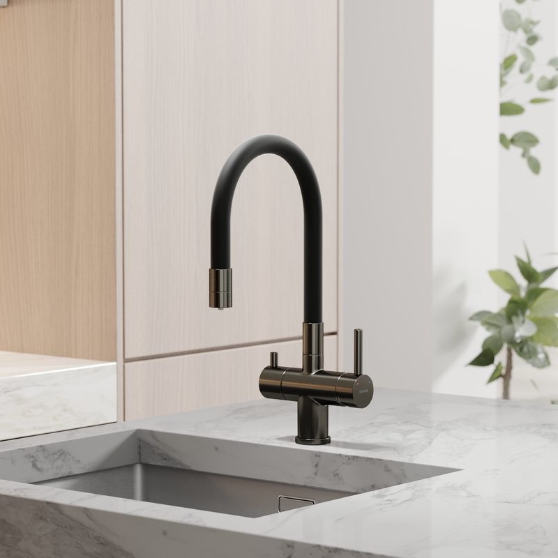Смеситель для кухни Sancos Lucia SC4004GG с гибким изливом, вороненая сталь