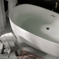 Акриловая ванна Sancos Space FB13 170x80 см, отдельностоящая, белая, овальная, с каркасом, со сливом-переливом