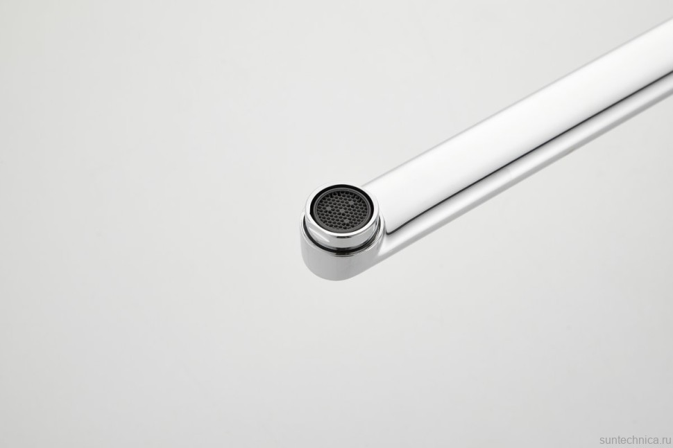 Смеситель с длинным изливом для ванны BELZ B713 B22713 хром