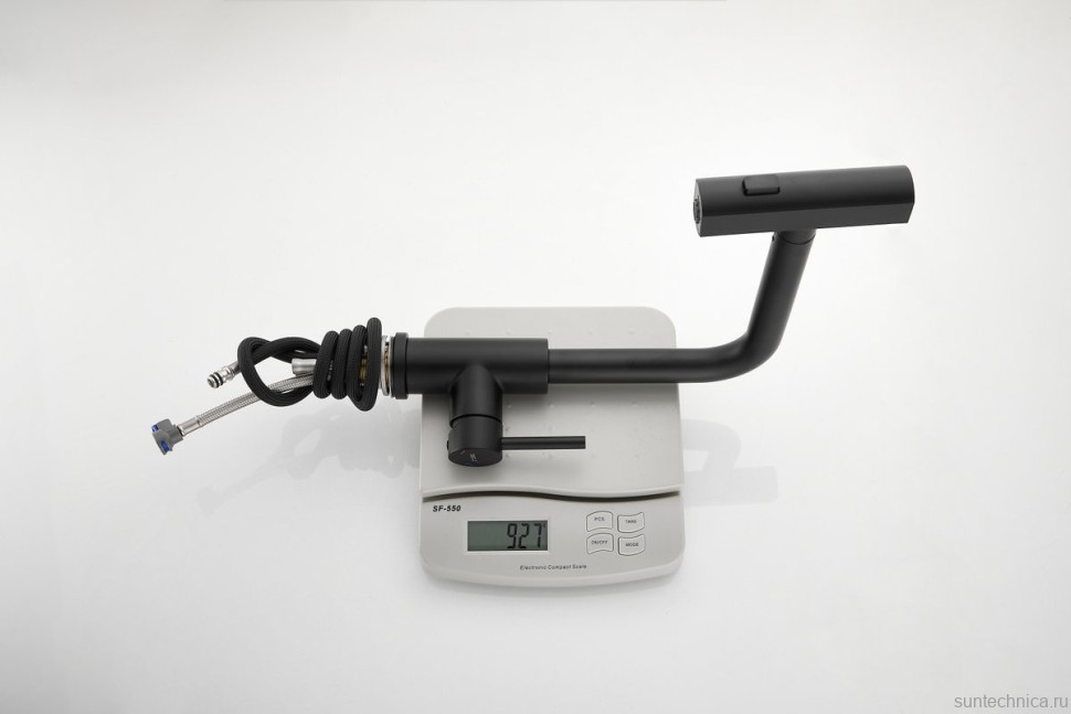 Смеситель для кухни BELZ B811 B74811-7 черный