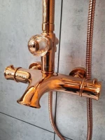 Душевая стойка AltroBagno Beatrice 030423 ROr розовое золото Душевая стойка AltroBagno Beatrice 030423 ROr розовое золото