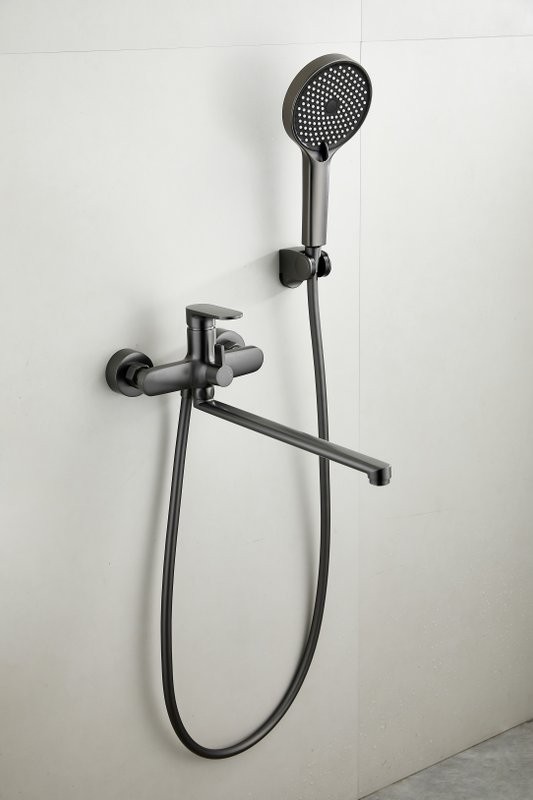 Смеситель с длинным изливом для ванны BELZ B713 B22713-3 оружейная сталь