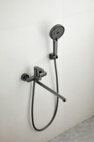 Смеситель с длинным изливом для ванны BELZ B713 B22713-3 оружейная сталь Смеситель с длинным изливом для ванны BELZ B713 B22713-3 оружейная сталь