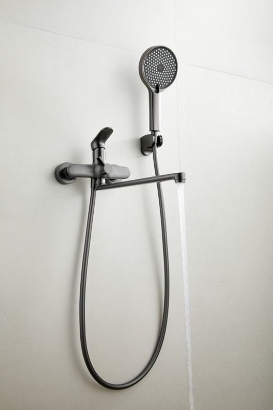 Смеситель с длинным изливом для ванны BELZ B713 B22713-3 оружейная сталь