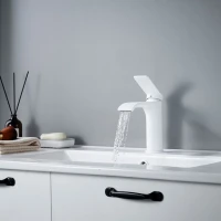 Смеситель для раковины/умывальника Shevanik S4101C, белый Смеситель для раковины/умывальника Shevanik S4101C, белый