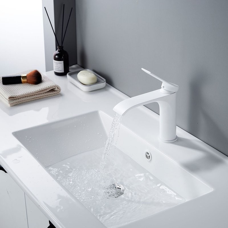 Смеситель для раковины/умывальника Shevanik S4101C, белый