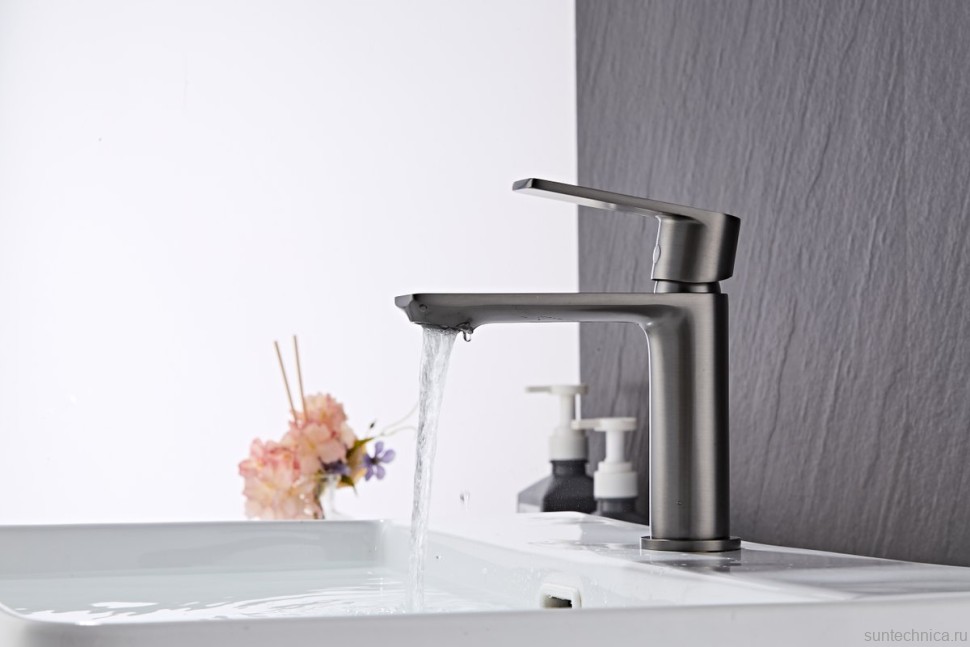 Смеситель для раковины Haiba HB10639-3 оружейная сталь