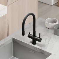 Смеситель для кухни Sancos Lucia SC4004MB с гибким изливом, матовый черный