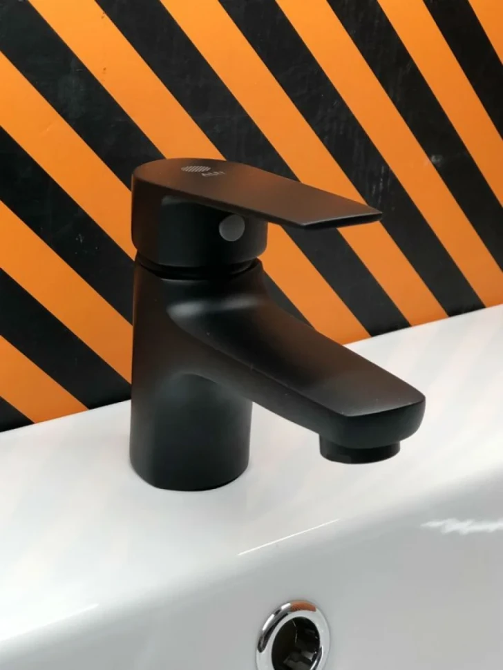 Комплект для ванной Orange Loop Loop M26-311b черный