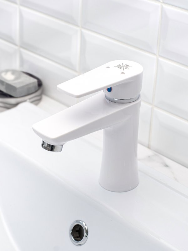 Смеситель для раковины РМС PL6 001F белый