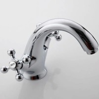 Смеситель для раковины Fashun A1019 хром Смеситель для раковины Fashun A1019 хром