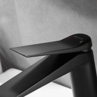 Смеситель для раковины Shevanik S8401H черный