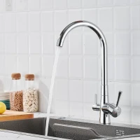 Смеситель для кухни с подключением фильтра Shevanik S428, хром Смеситель для кухни с подключением фильтра Shevanik S428, хром