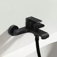 Смеситель для ванны с душем Ravak Flat X070175 черный матовый Смеситель для ванны с душем Ravak Flat X070175 черный матовый