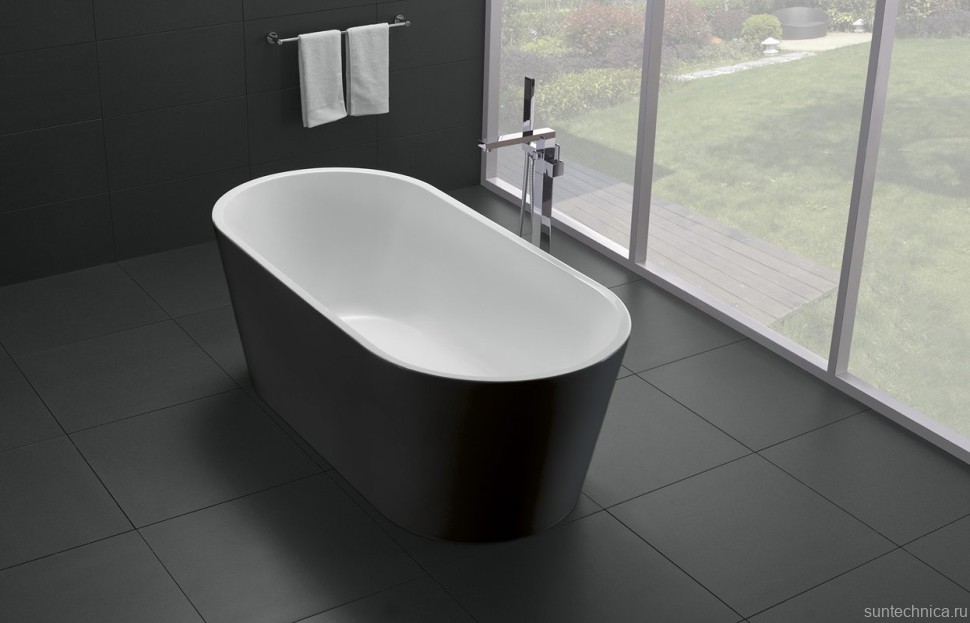 Акриловая ванна BelBagno BB71-1700-NERO-W0 170x80 см, отдельностоящая, глянцевая черная, овальная, на ножках, с донным клапаном