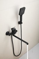 Смеситель с длинным изливом для ванны BELZ B715 B22715-7 черный Смеситель с длинным изливом для ванны BELZ B715 B22715-7 черный