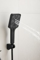 Смеситель с длинным изливом для ванны BELZ B715 B22715-7 черный Смеситель с длинным изливом для ванны BELZ B715 B22715-7 черный