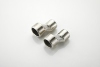 Смеситель с длинным изливом для ванны BELZ B715 B22715-7 черный Смеситель с длинным изливом для ванны BELZ B715 B22715-7 черный