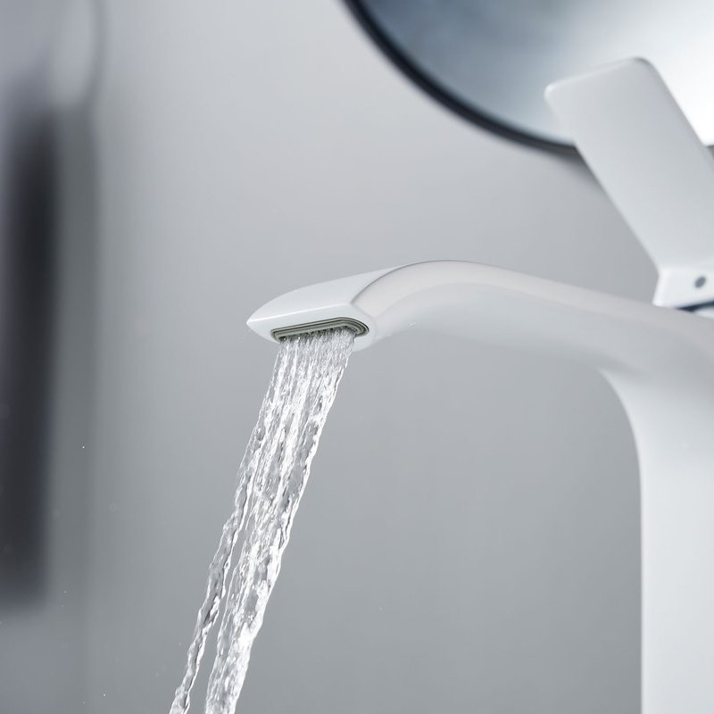 Смеситель для раковины/умывальника высокий Shevanik S4011C, белый