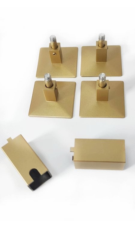 Полотенцесушитель электрический Comfysan Unico-K EC-8 80x45 см, подключение справа, слева, матовое золото, лесенка, из стали