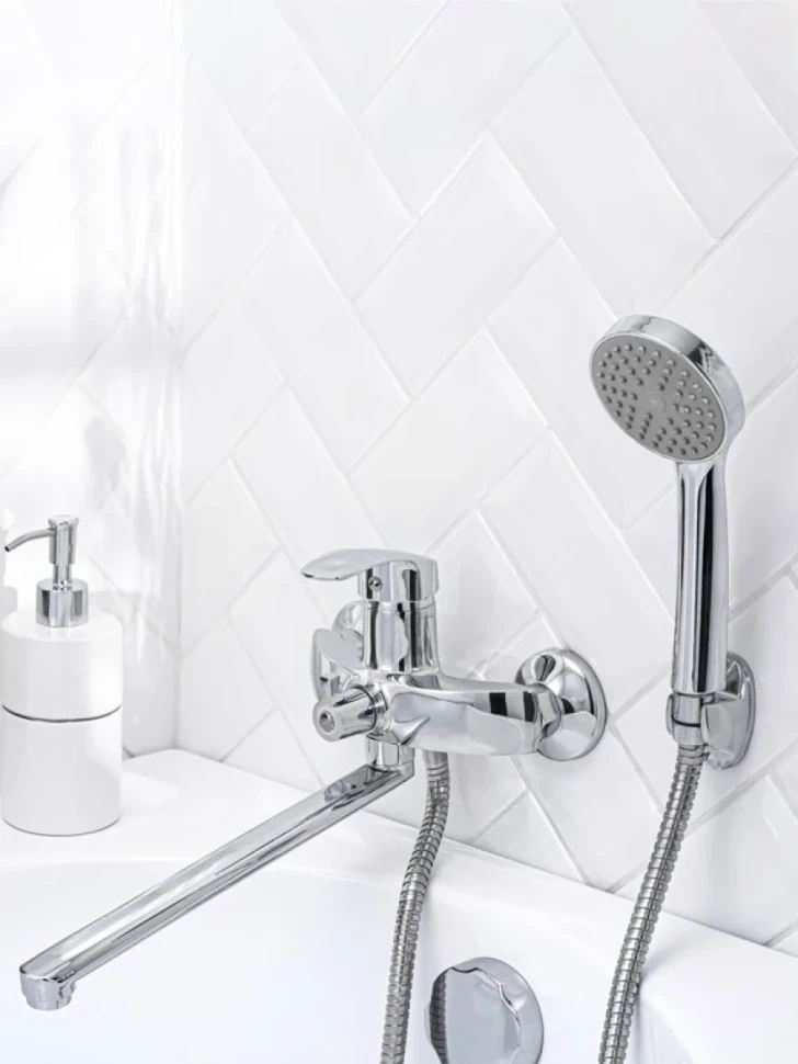 Смеситель с длинным изливом для ванны РМС SL85 SL85-006E