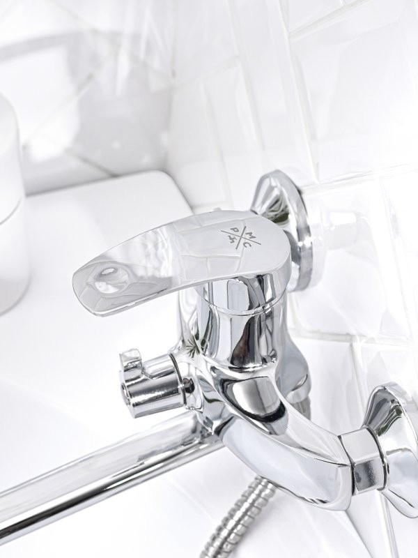 Смеситель с длинным изливом для ванны РМС SL85 SL85-006E