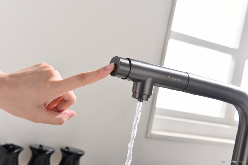 Смеситель для кухни Paulmark Viper Vi213105-GM вороненая сталь