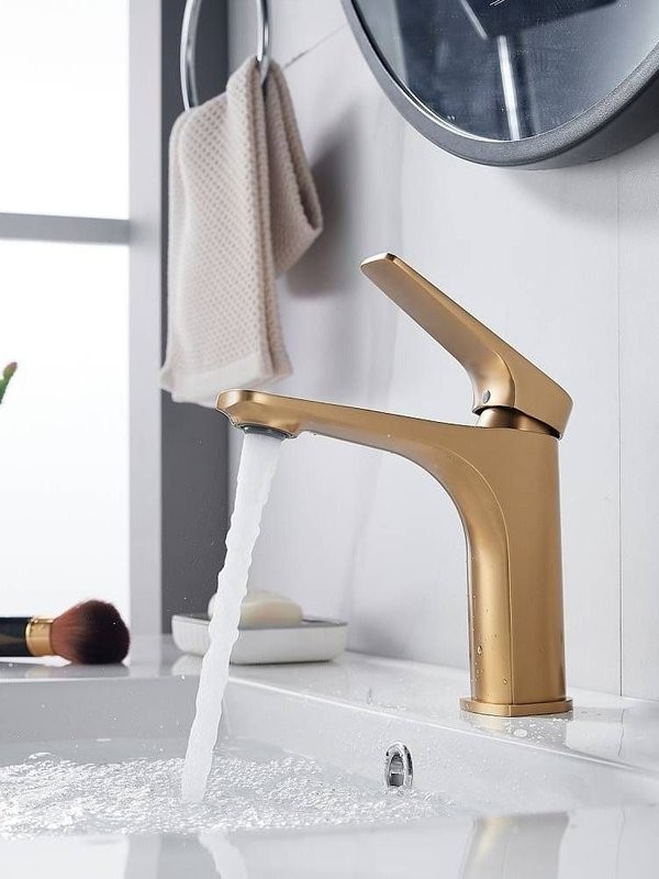 Смеситель для раковины Shevanik S4201G, золотой сатин