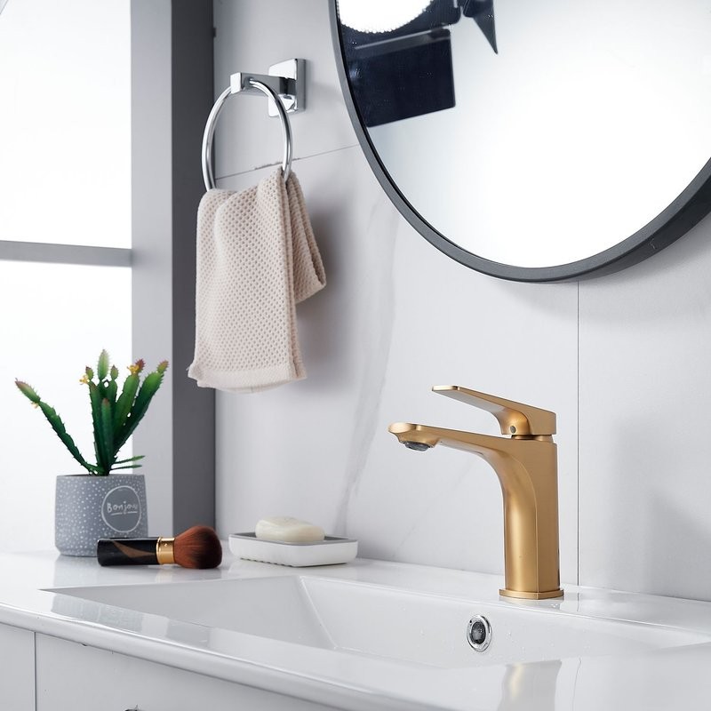 Смеситель для раковины Shevanik S4201G, золотой сатин