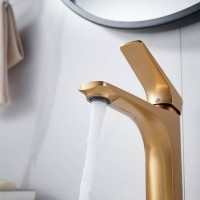 Смеситель для раковины Shevanik S4201G, золотой сатин Смеситель для раковины Shevanik S4201G, золотой сатин