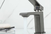 Смеситель для раковины Frap H84-9 F1084-9 оружейная сталь Смеситель для раковины Frap H84-9 F1084-9 оружейная сталь