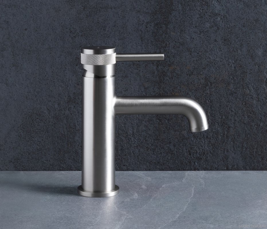 Смеситель для раковины Allen Brau Priority 5.31001-BN брашированный никель