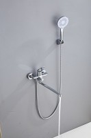 Смеситель с длинным изливом для ванны Haiba HB22816 хром