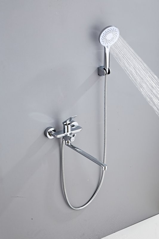 Смеситель с длинным изливом для ванны Haiba HB22816 хром