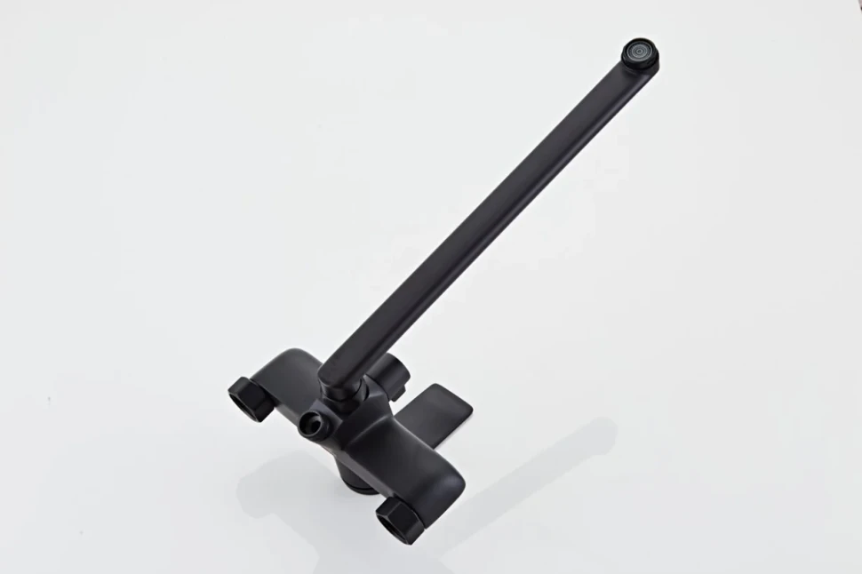 Смеситель с длинным изливом для ванны Haiba HB22816-7 черный