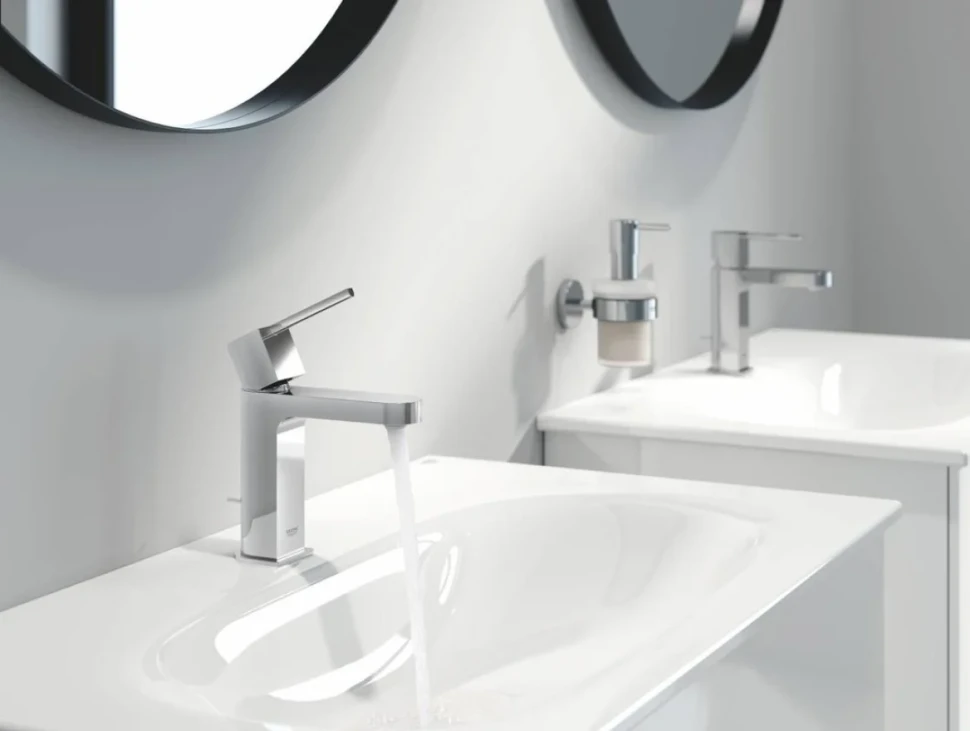 Смеситель для раковины Grohe Plus 32612003