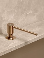 Дозатор для кухонной мойки AltroBagno Flusso 080504BC медь Дозатор для кухонной мойки AltroBagno Flusso 080504BC медь