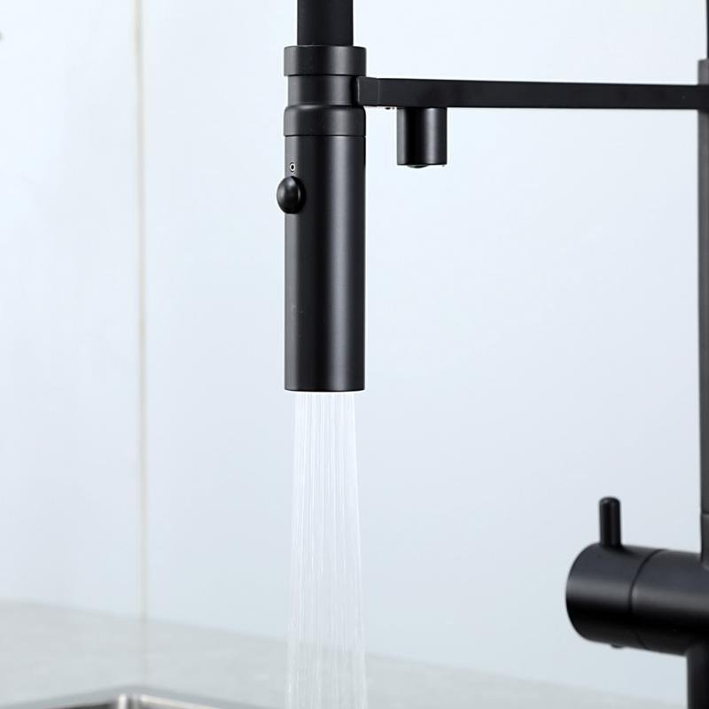 Смеситель для кухни Gappo G4397-86 с гибким изливом, черный