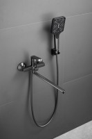 Смеситель с длинным изливом для ванны BELZ B715 B22715-3 оружейная сталь