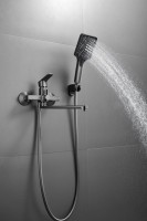 Смеситель с длинным изливом для ванны BELZ B715 B22715-3 оружейная сталь