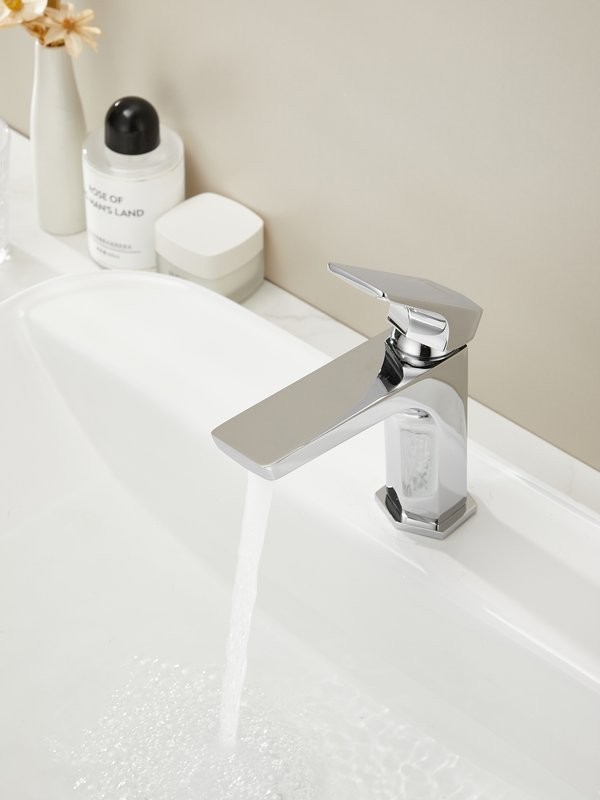 Смеситель для раковины Haiba HB10726 хром