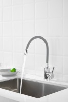 Смеситель для кухни BELZ B809 B73809-3 с гибким изливом, хром
