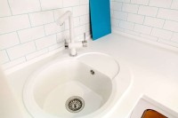 Комплект Мойка Omoikiri Sakaime 60E-WH белая + Измельчитель Nagare 750 Комплект Мойка Omoikiri Sakaime 60E-WH белая + Измельчитель Nagare 750