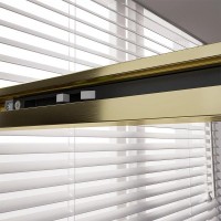 Душевой уголок Veconi Premium Trento PTC-SP-40G 130x100, профиль брашированное золото, стекло прозрачное