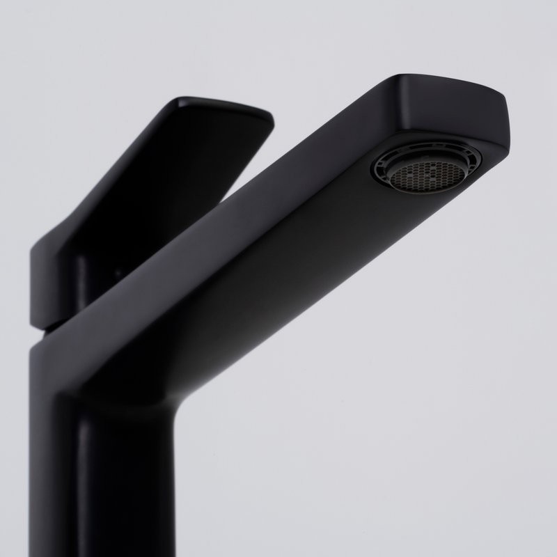 Смеситель для накладной раковины в ванную черный Bever 2403H WasserKRAFT