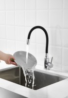 Смеситель для кухни BELZ B809 B73809-7 с гибким изливом, хром