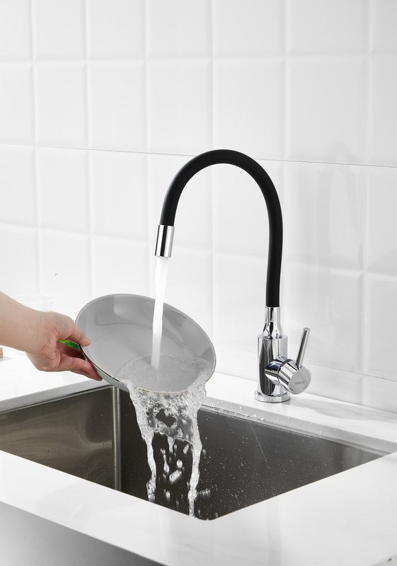 Смеситель для кухни BELZ B809 B73809-7 с гибким изливом, хром