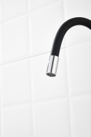 Смеситель для кухни BELZ B809 B73809-7 с гибким изливом, хром