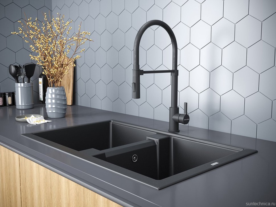 Смеситель для кухни Paulmark Halt Ha214021-AN с гибким изливом, антрацит